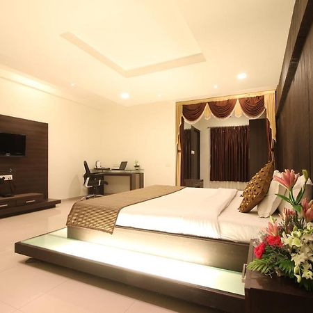 Prakruti Resort فَدودارا المظهر الخارجي الصورة