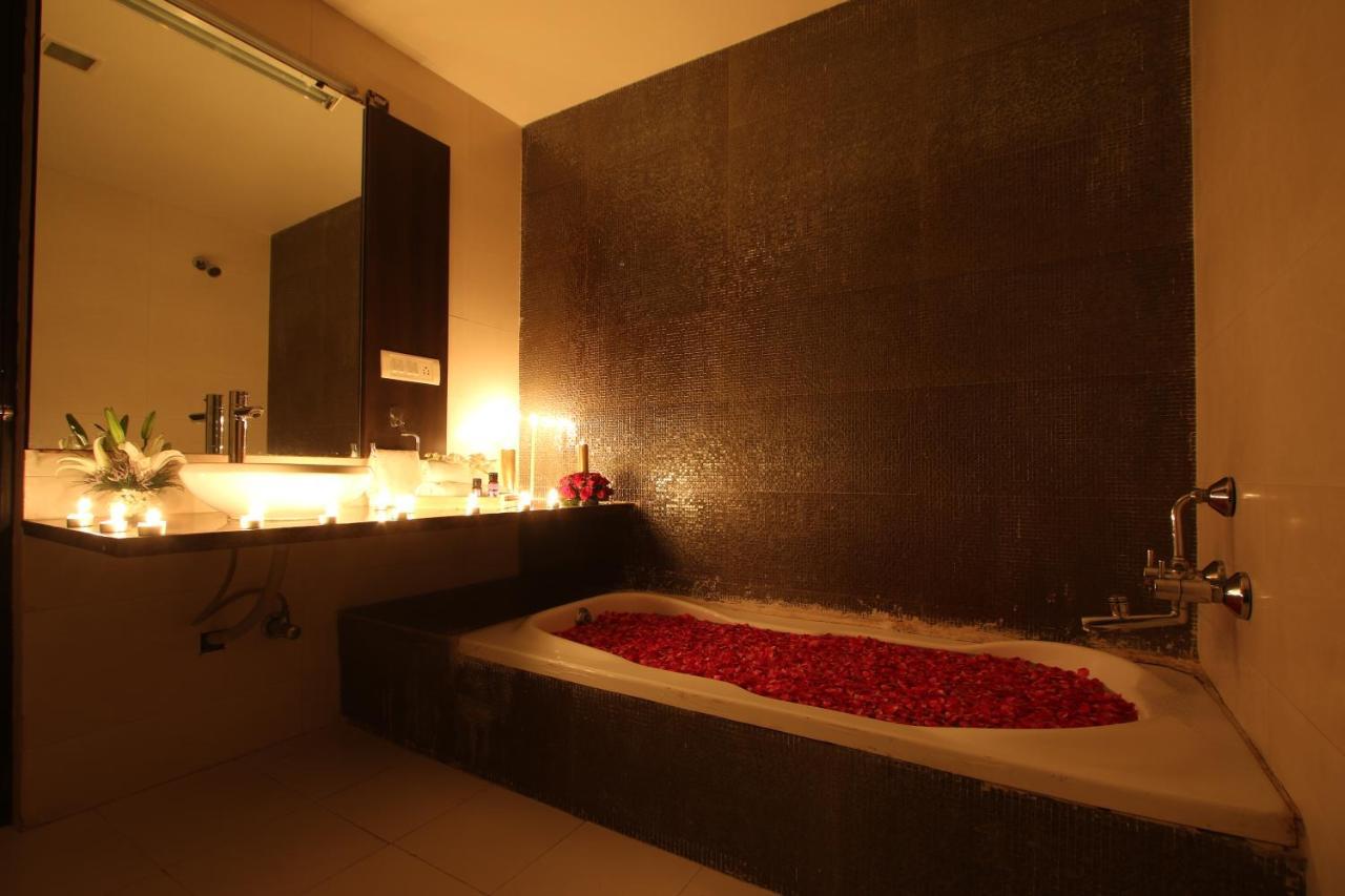 Prakruti Resort فَدودارا المظهر الخارجي الصورة
