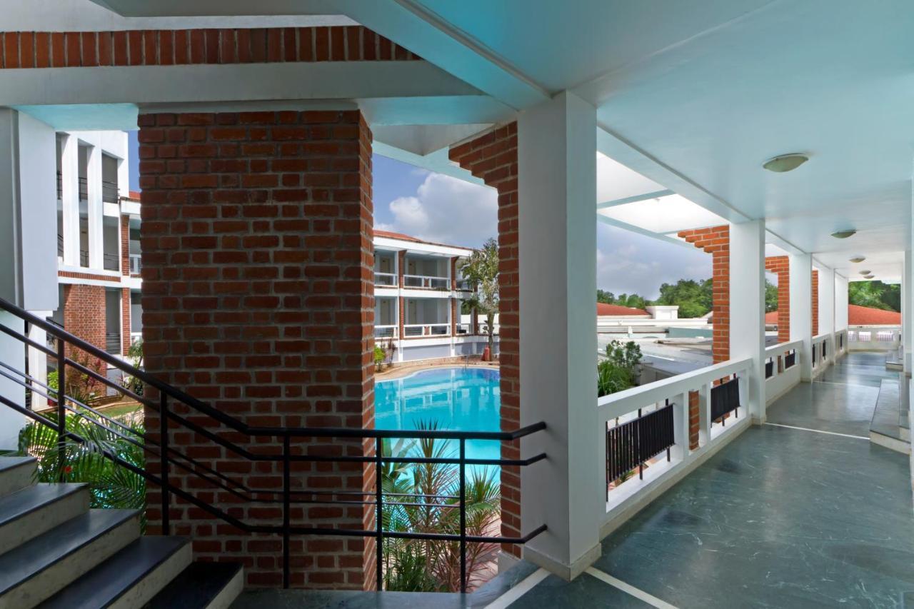 Prakruti Resort فَدودارا المظهر الخارجي الصورة